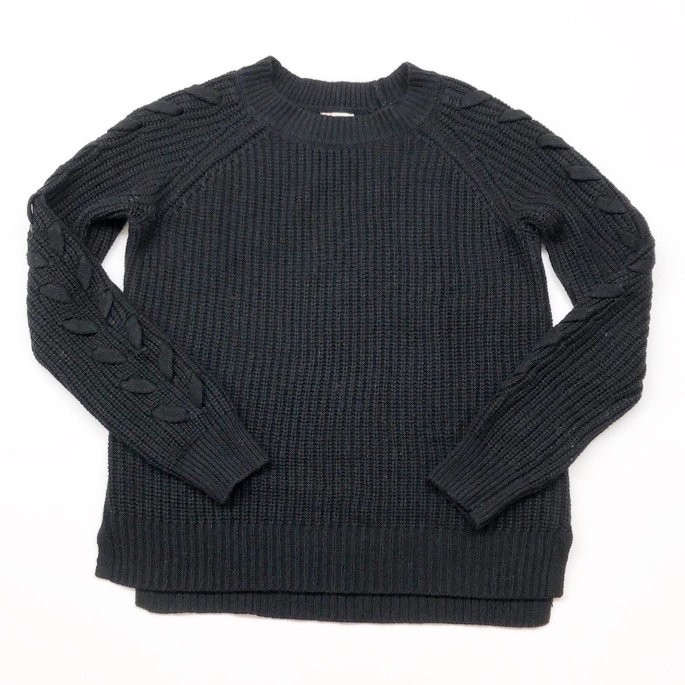 SO black ribbed knit lace up sleeve sweater